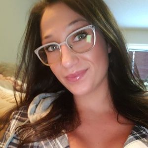 Meet your Posher, Shae-ann